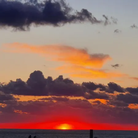 Seaview Sunset Holiday